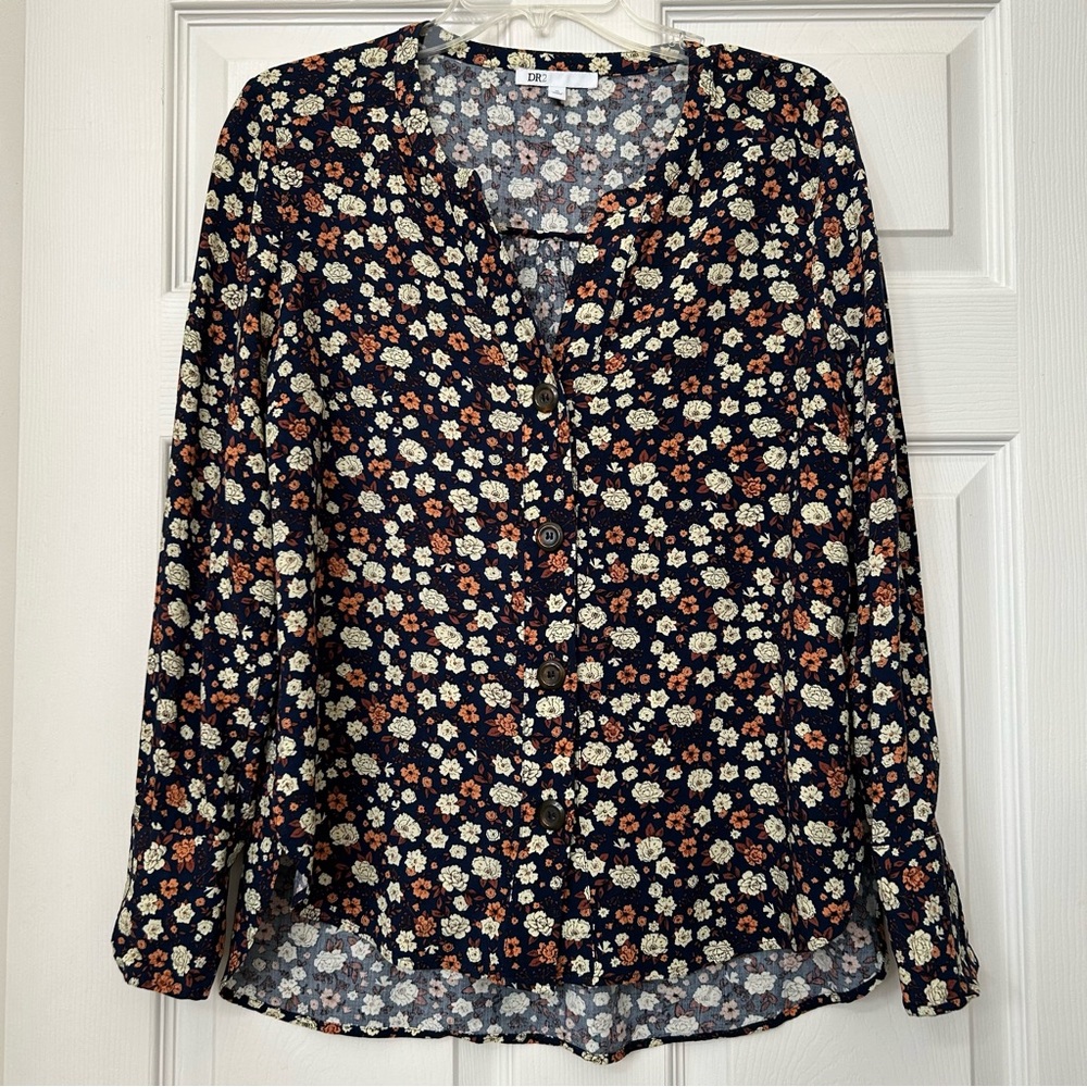 DR2 Navy Floral Print Blouse Medium